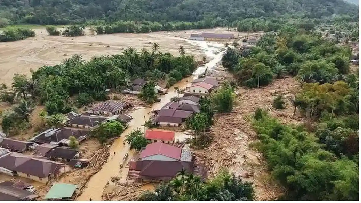 Warga Aceh Tamiang Minum Air Banjir Campur Teh, Kesulitan Air Bersih, BBM Rp 80 Ribu/Liter