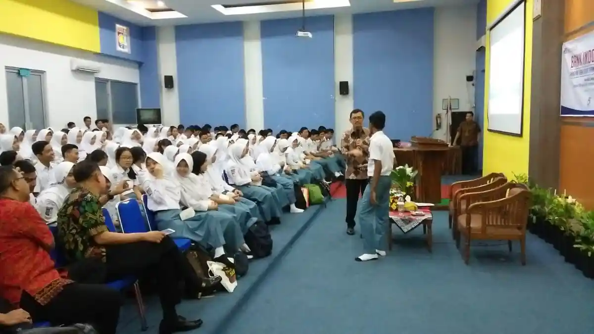 Ratusan Murid SMA Negeri 3 Semarang Antusias Ikuti Kegiatan BI Mengajar