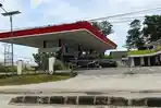 Stok BBM Kosong, Harga Eceran Pertalite di Kabupaten Sumba Barat Daya Rp 20.000 Per Botol