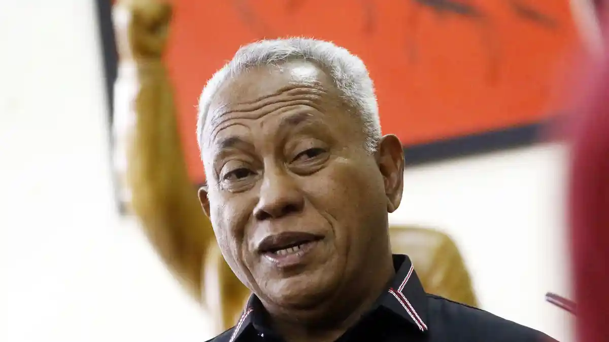 PDIP Kepada Bobby Nasution: Silakan You ke Prabowo, Tapi Harus Undur Diri