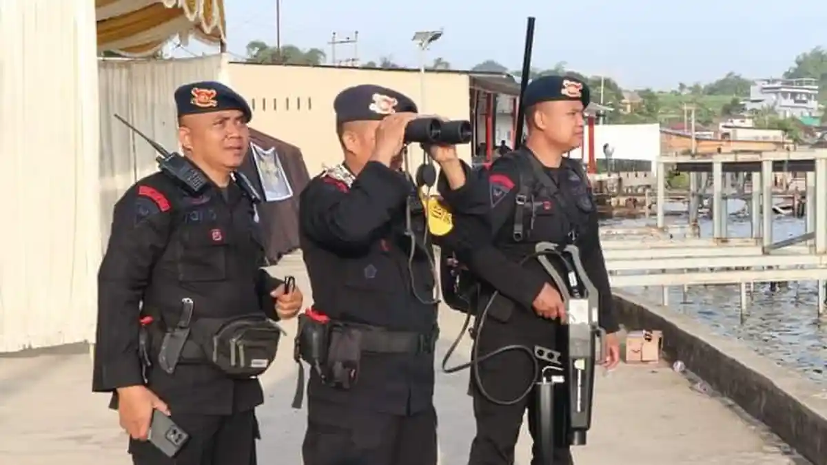 Brimob Polda Sumut Lumpuhkan 8 Drone Liar di Event F1 Powerboat Danau Toba