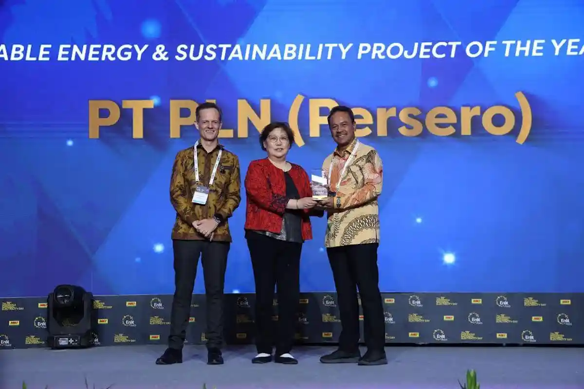 Ungguli Perusahaan Energi se-Asia, PLN Sukses Borong Lima Penghargaan Bergengsi dari Enlit Asia