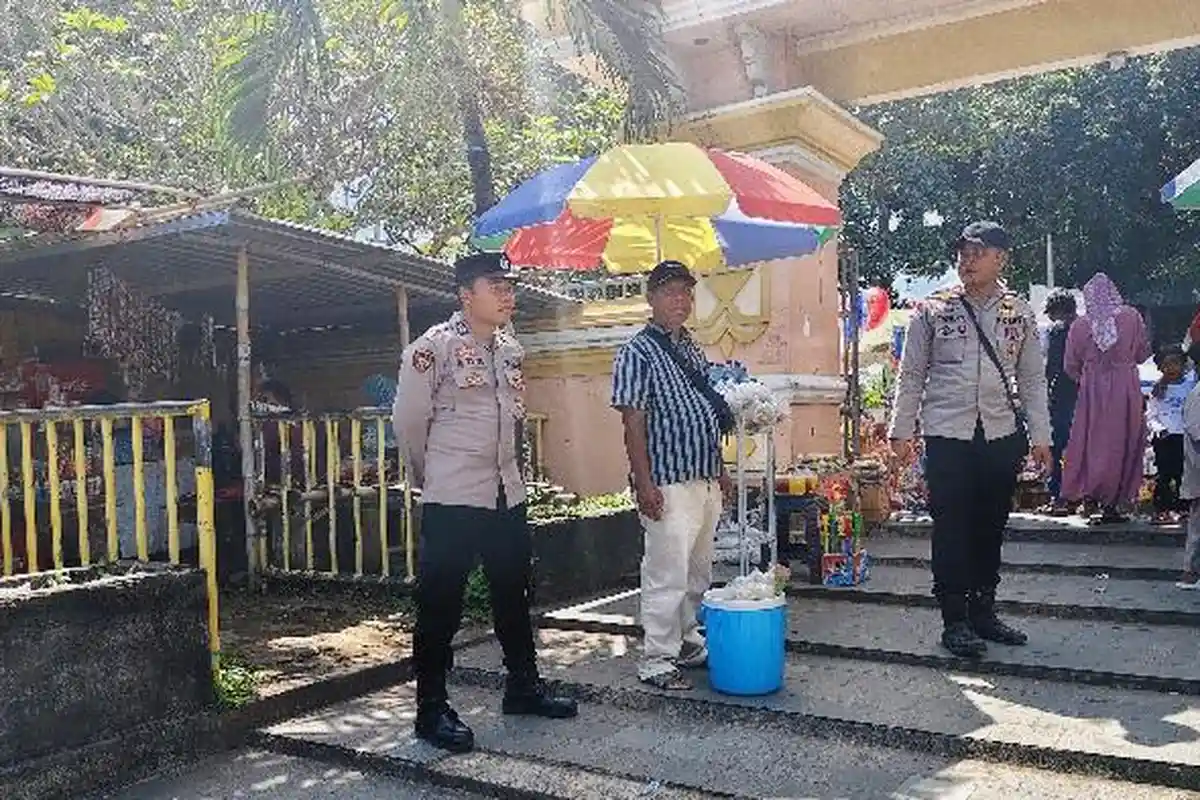 Objek Wisata Pantai Masih Jadi Favorit Warga di Kota Mataram Pada Momen Libur Lebaran Idul Adha