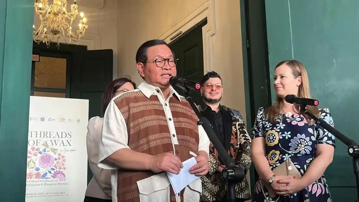 Pramono Anung Targetkan Akhir 2028 LRT Jakarta Tembus Dukuh Atas - Wartakotalive.com