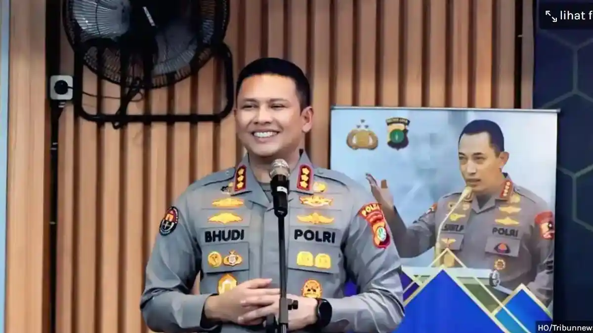 KETAHUAN Kelakuan Kejinya Bunuh Anak Tiri Alvaro, Alex Iskandar  Akhiri Hidup di Kantor Polisi