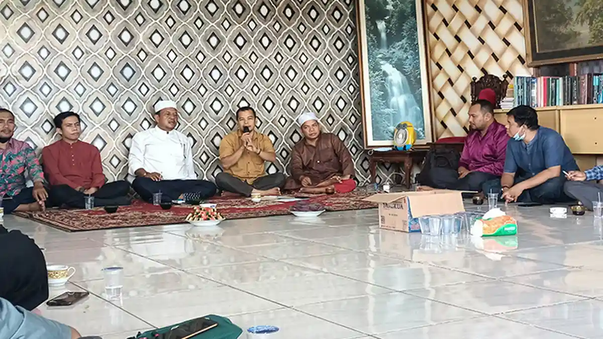Masyarakat Sambas Rancang Pembangunan Masjid 1001 Kubah