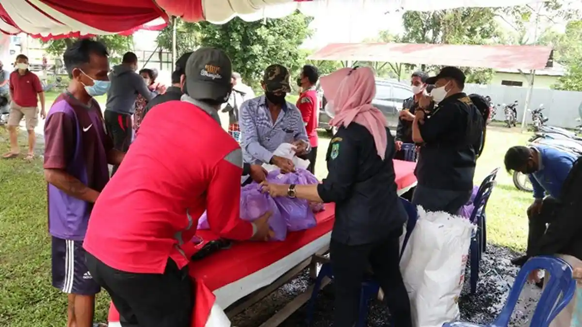 Disdagperinkop dan UKM Kapuas Gelar Pasar Murah untuk Warga di Lima Kecamatan