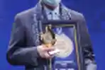 James Riady Raih Lifetime Achievment Pada Golden Property 2021