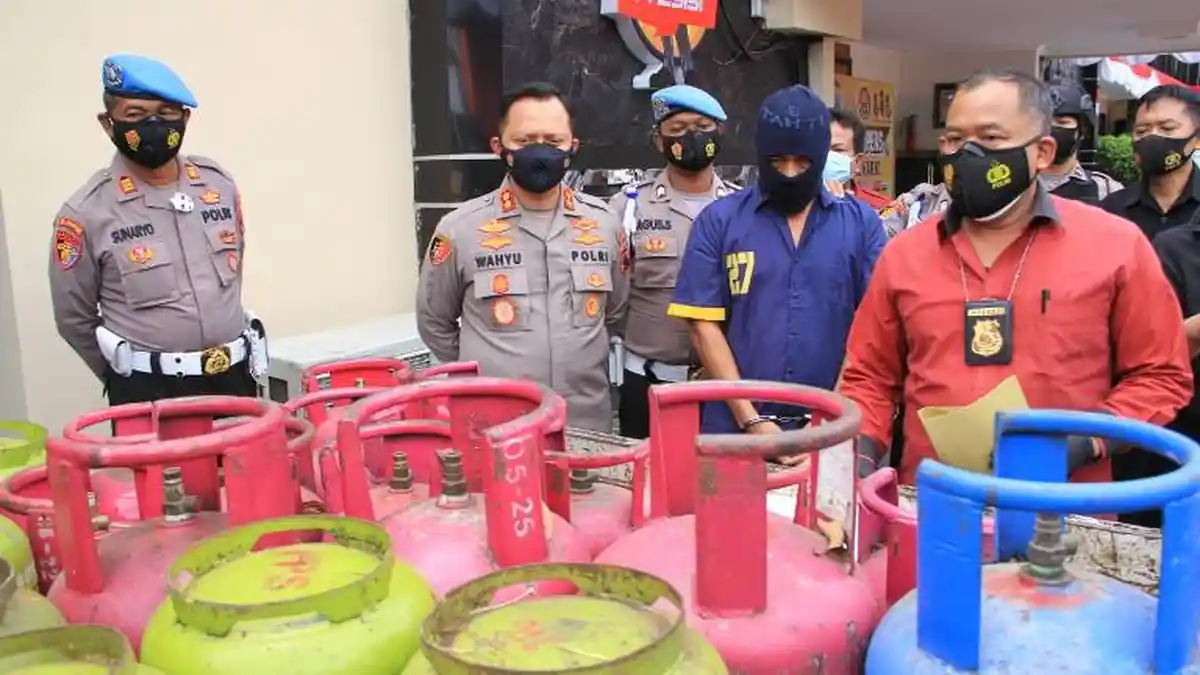 Polres Sukoharjo Ungkap Kasus Pengoplosan Gas Bersubsidi ke NonSubsidi