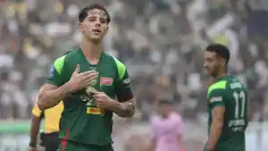 bruno-moreira-Pemain-asal-Brasil-itu-resmi-hengkang-dari-Persebaya.jpg