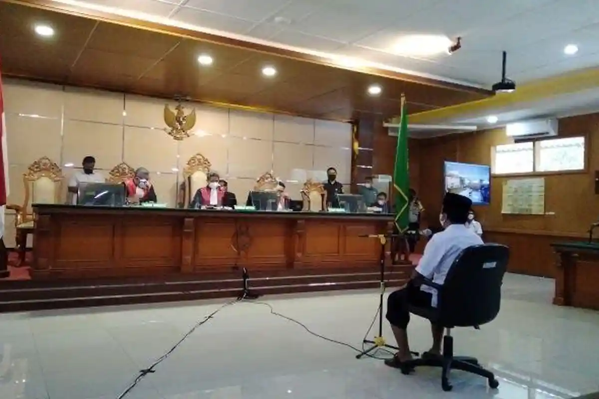 4 Fakta Herry Wirawan Perudapaksa 13 Santriwati Divonis Penjara Seumur Hidup, Ini Nasib Anak Korban