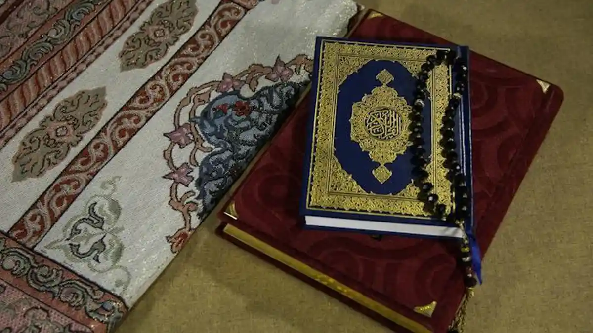 Mendapat Syafaat hingga Magfirah, 5 Keutamaan Membaca Alquran selama Bulan Ramadhan