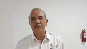 J-R-Wattimena-Dispar.jpg