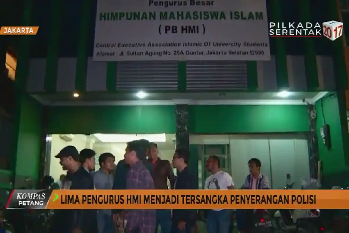 Sekjen HMI Tolak Keluar dari Tahanan Polda Metro Sebelum Kawannya Juga Dibebaskan