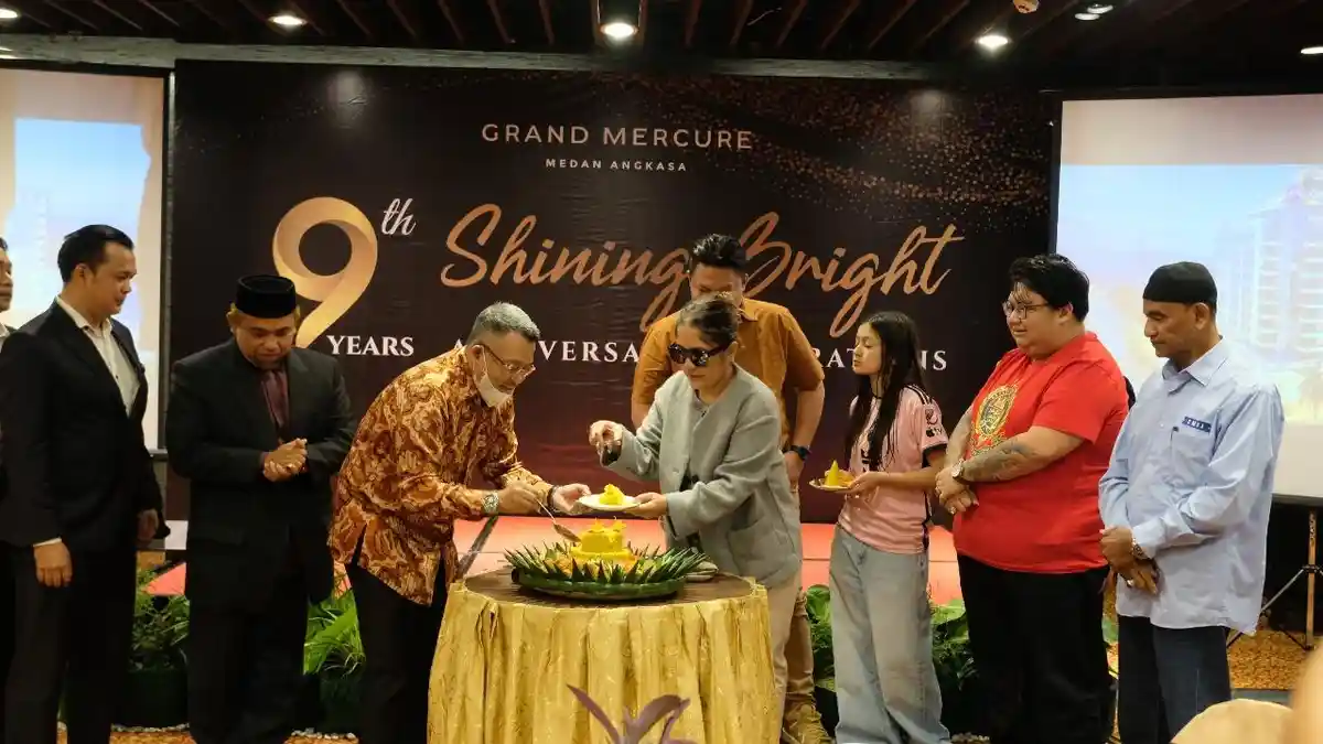 Rayakan Hari Jadi ke-9 Tahun, Grand Mercure Medan Gelar Syukuran Bersama Yayasan Darul Aitam Medan
