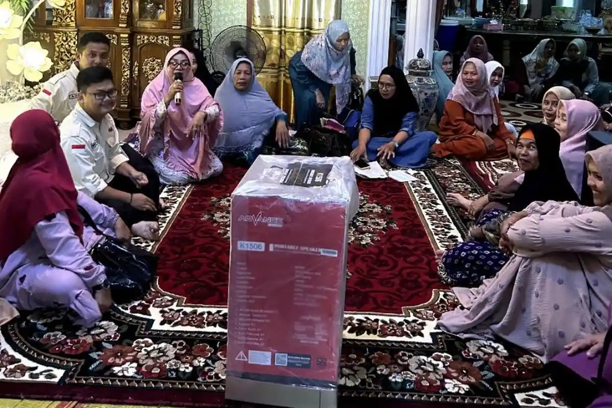 Orang Muda Ganjar Jambi Beri Bantuan Pengeras Suara Untuk Majelis Taklim