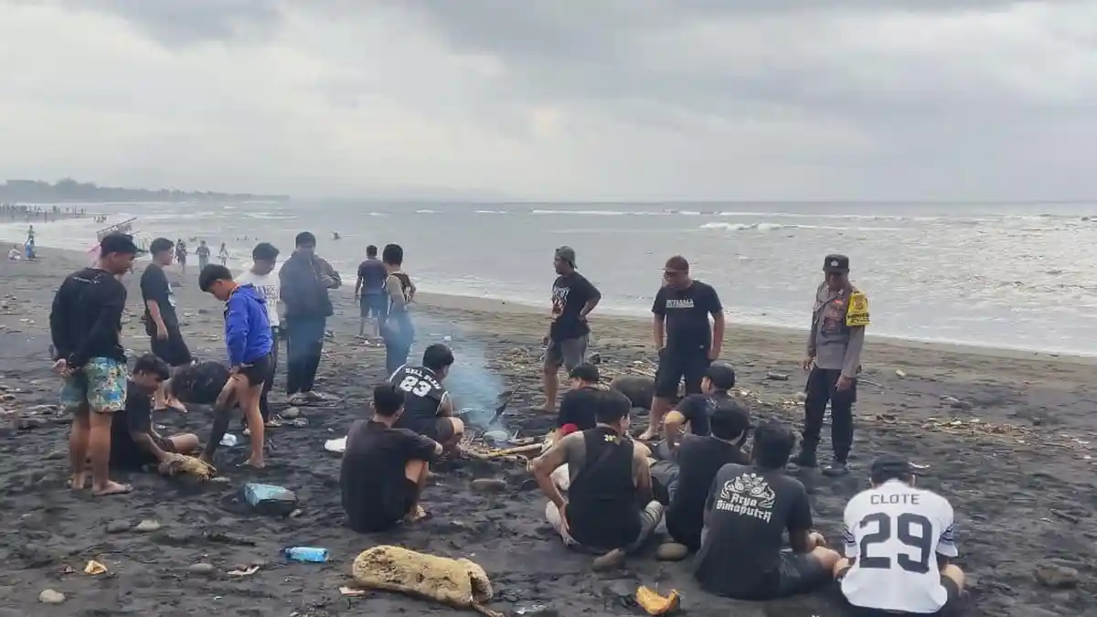 Perayaan Banyupinaruh: Tak Hanya Melukat, Tapi Juga Belajar dan Mengendalikan Diri