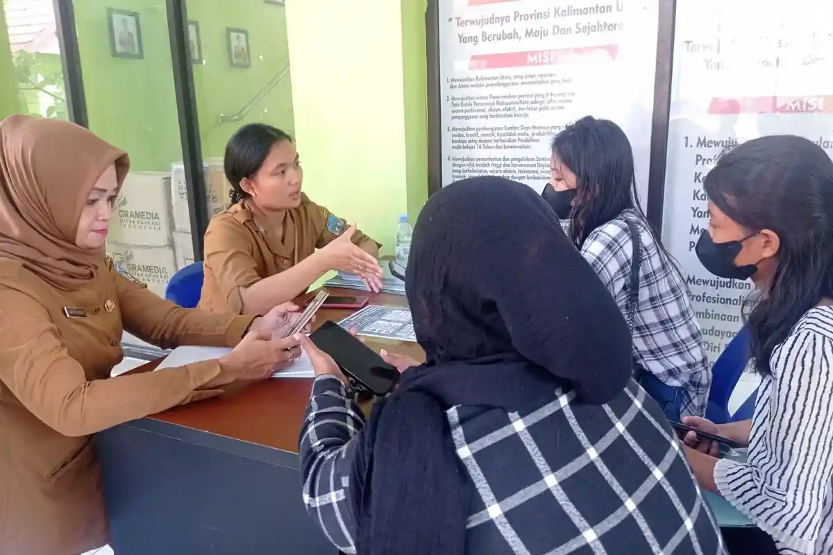 Hari Pertama PPDB SMAN 1 Nunukan Terpantau Ramai, Berikut Wilayah Nunukan Timur Tidak Masuk Zona 1