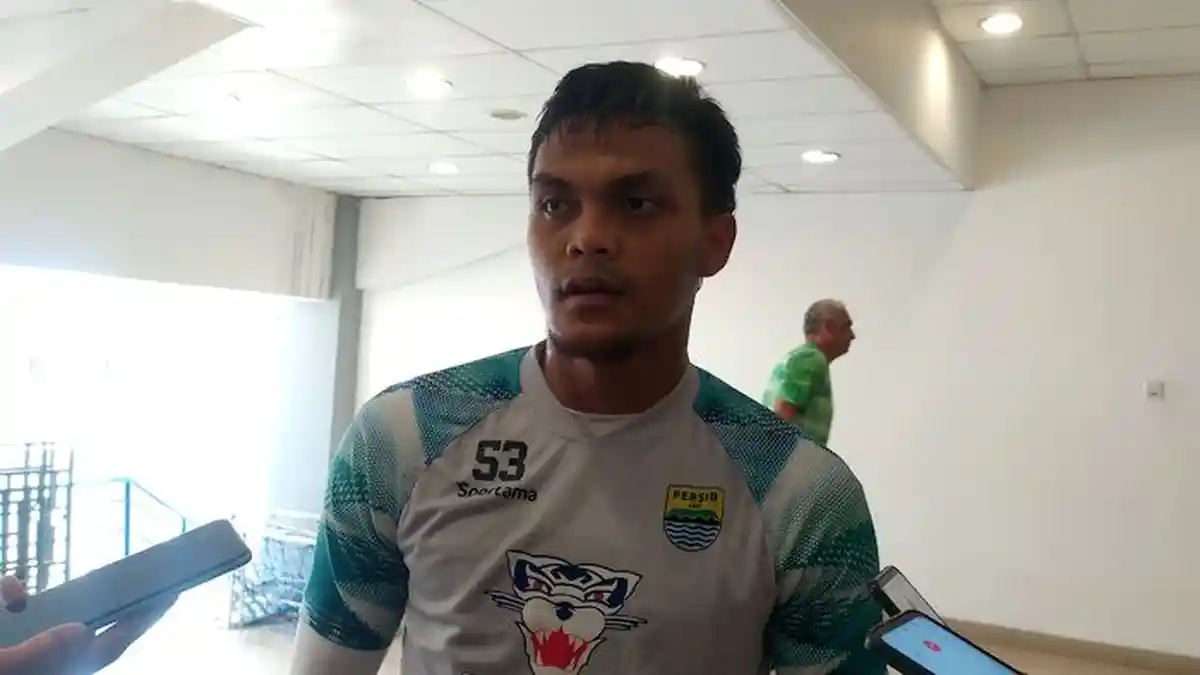 Heboh Rizki Ridho Pindah ke Persib Bandung Gara-gara Instastory Rachmat Irianto, Ini Penjelasannya