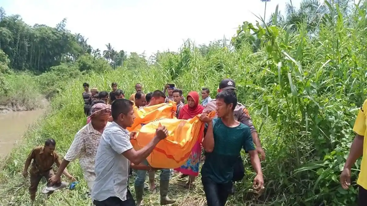 Temuat Mayat Berbaju Merah di Pinggir Sungai, Hebohkan Warga Pirak Timu