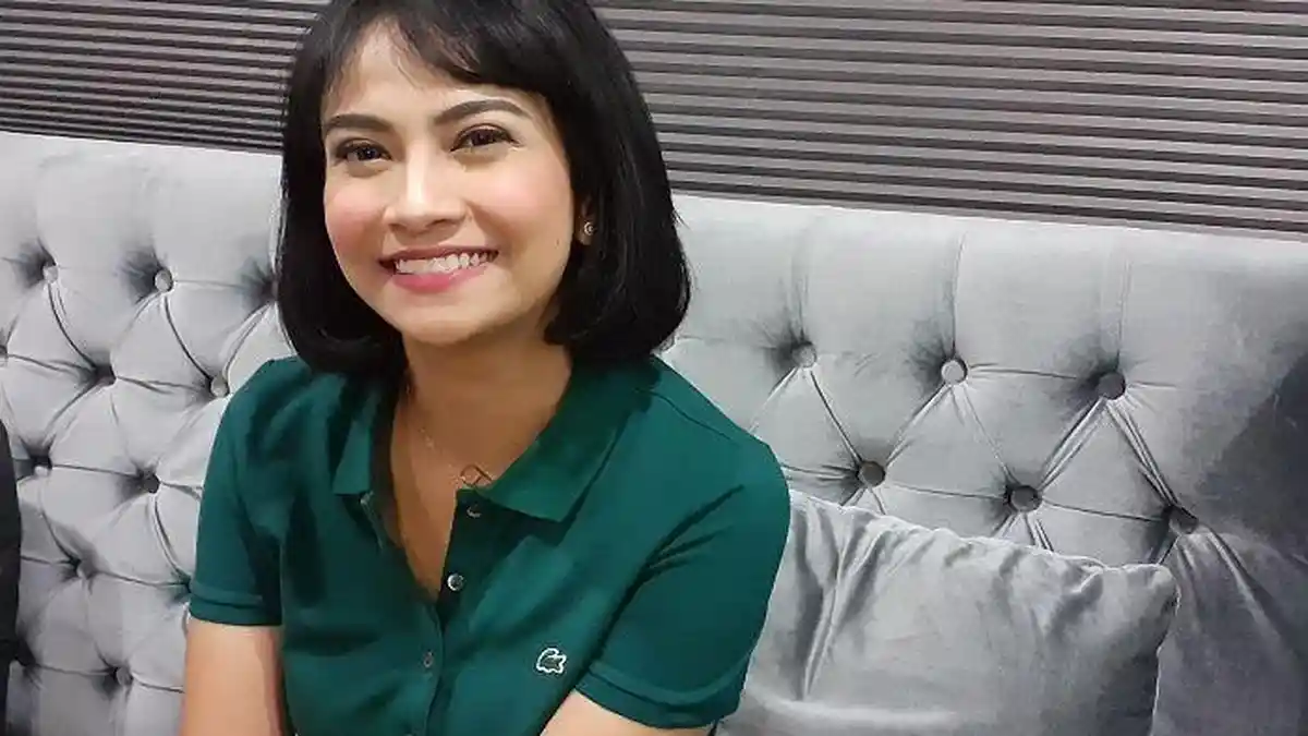 Ditanya Hubungannya dengan Sang Ayah, Vanessa Angel Menghindar