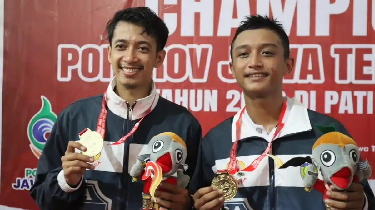 Ganda Putra Jepara Persembahkan Emas Pertama Squash di Porprov Jateng 2023