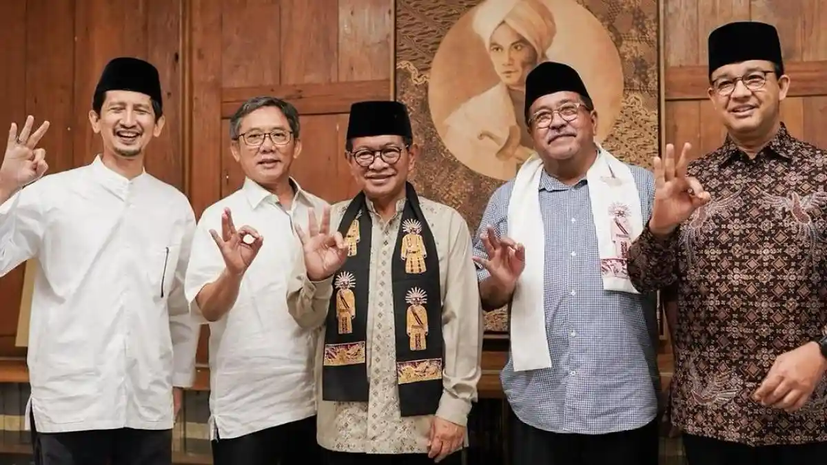 Pilkada Jakarta 2024: Kala Anies Baswedan Pose Tiga Jari Bareng Pramono Anung-Rano Karno