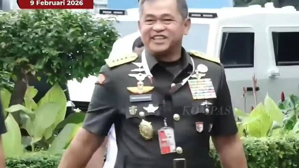 Presiden Prabowo Tiba-tiba Kumpulkan Jajaran Petinggi TNI-Polri di ...