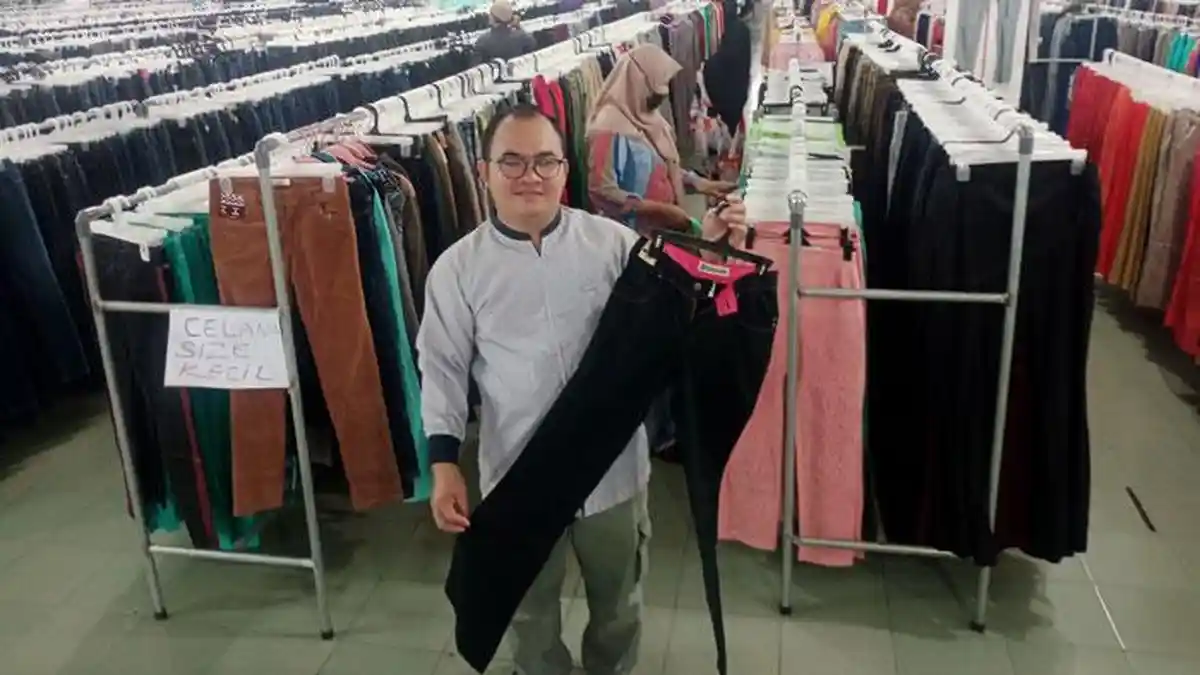 PROMO! Baju Kualitas Premium Harganya Serba Rp 29 Ribu di Penuin Fashion Batam