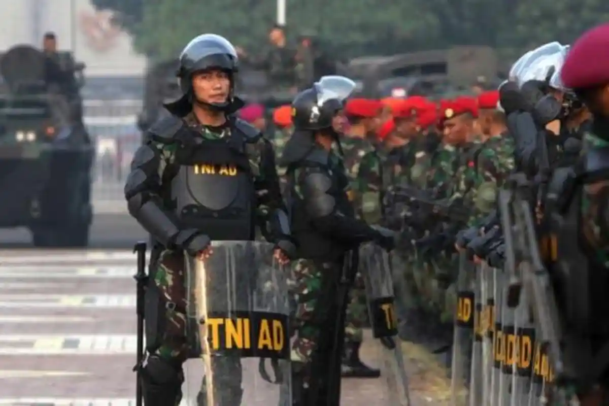 RI 1 Datang, Balikpapan Siaga Satu