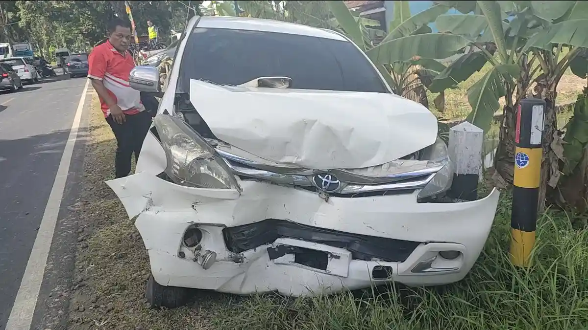 Kecelakaan di Pangandaran, 2 Kendaraan Rombongan Pegawai Kementerian PUPR Ditabrak