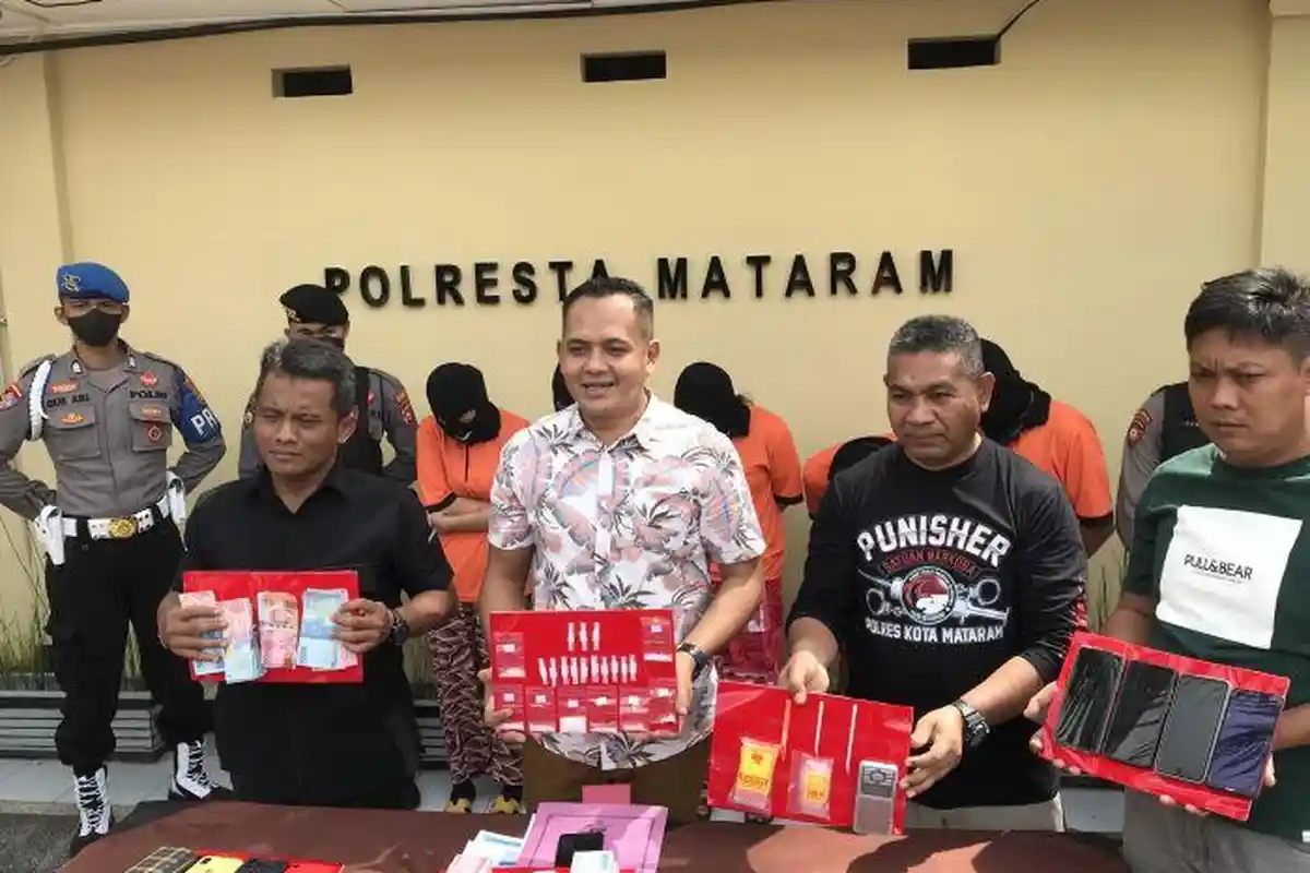 Lima Pengguna dan Pengedar Sabu Dibekuk Polisi, Satu Perempuan Coba-coba
