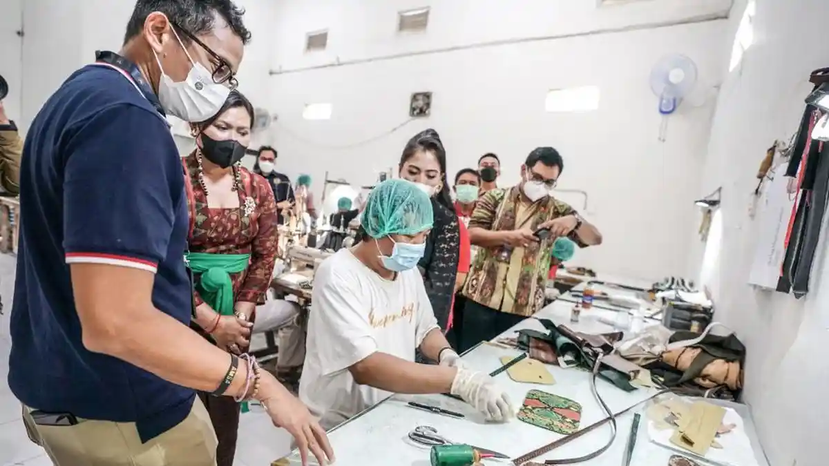 Pandemi Covid-19 Kembali Menerpa, Sandiaga Uno Ajak Anak Muda Bangun Indonesia