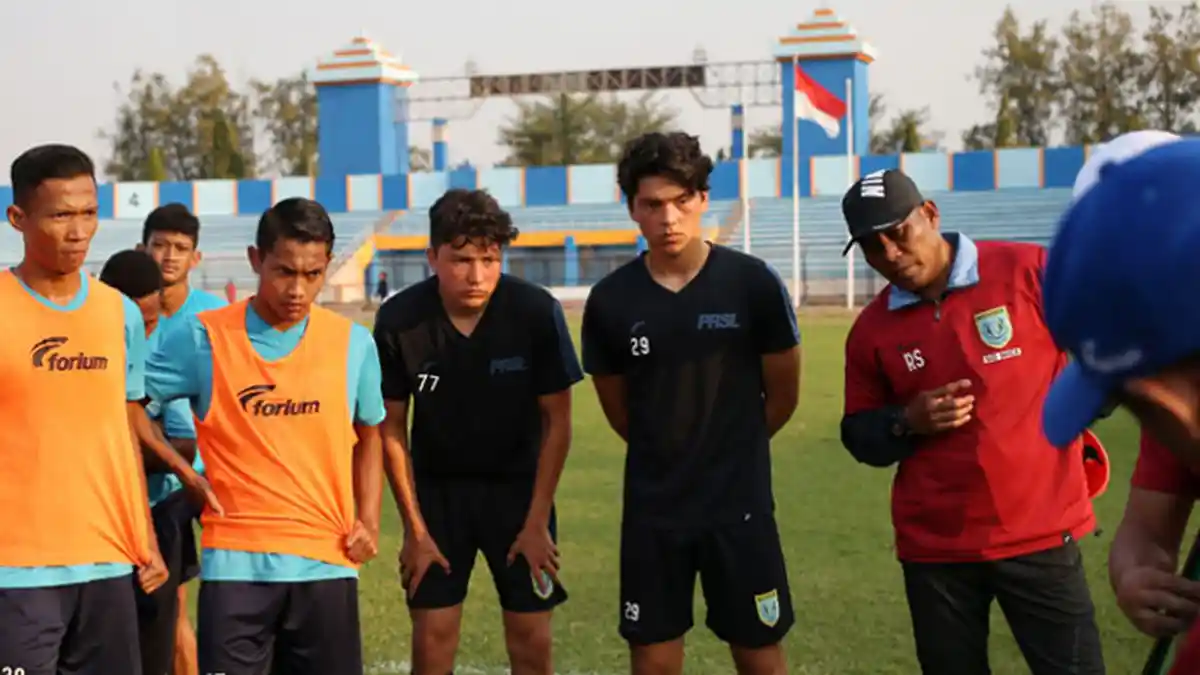 Jelang Laga Persela Vs Persib Bandung, Laskar Joko Tingkir Kedatangan Dua Pemain Muda dari Jerman