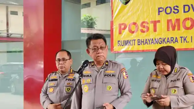 RS Polri Mulai Proses Identifikasi 10 Jenazah Korban Kecelakaan KA di Bekasi