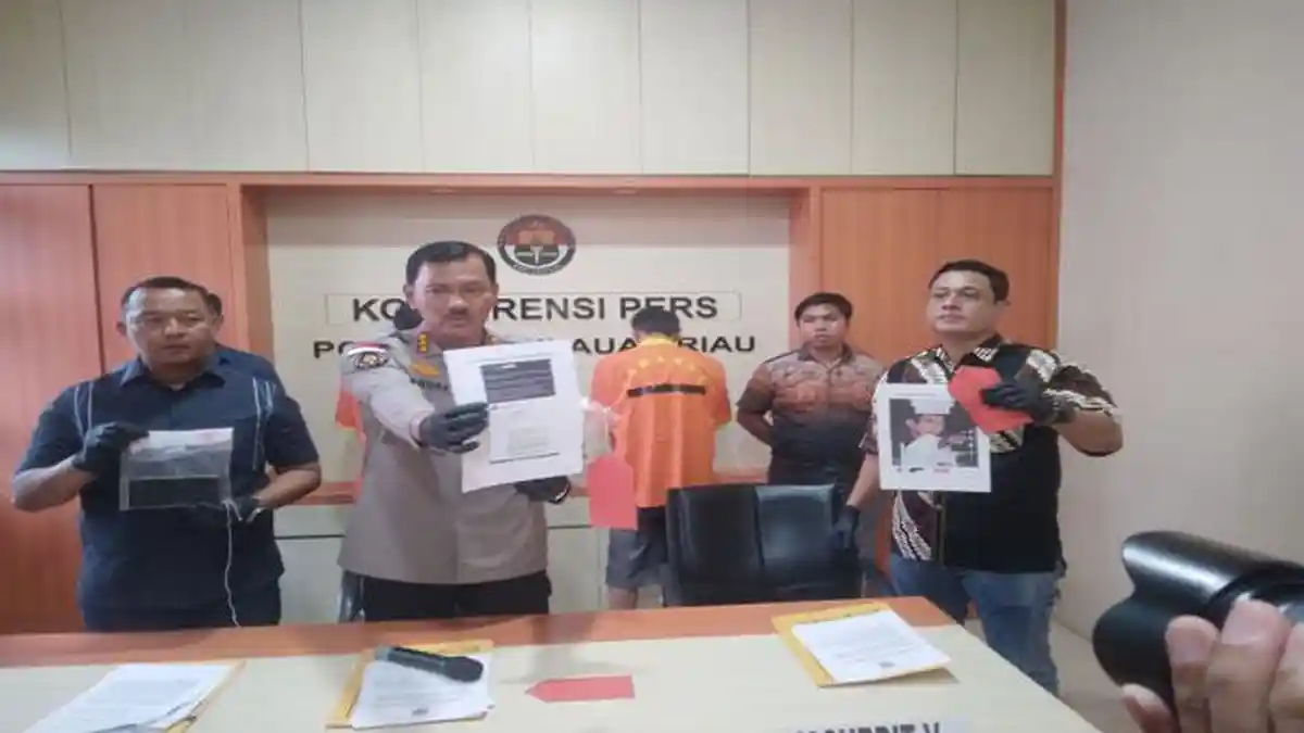 Dua Warga Batam Urusan Sama Polisi, Sebar Hoaks UAS Ditangkap Terkait Rempang
