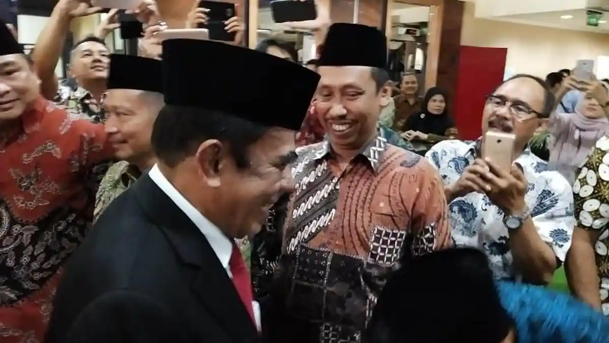 Fachrul Razi Disambut Karyawan Hingga Pejabat Kementerian Agama