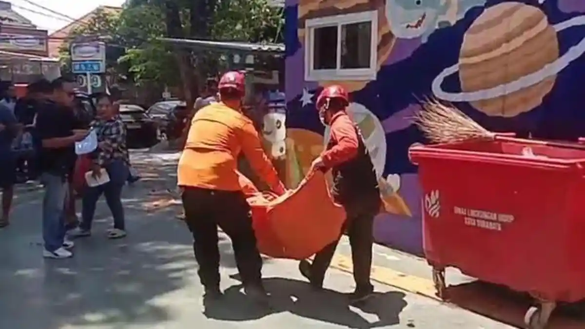 Warga Darmokali Ditemukan Tewas di Toilet Umum Taman Bungkul Surabaya