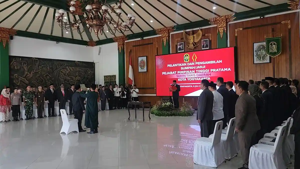 Resmi! Hasto Wardoyo Lantik Budi Santosa Asrori Jadi Sekda Kota Yogyakarta - Tribunjogja.com