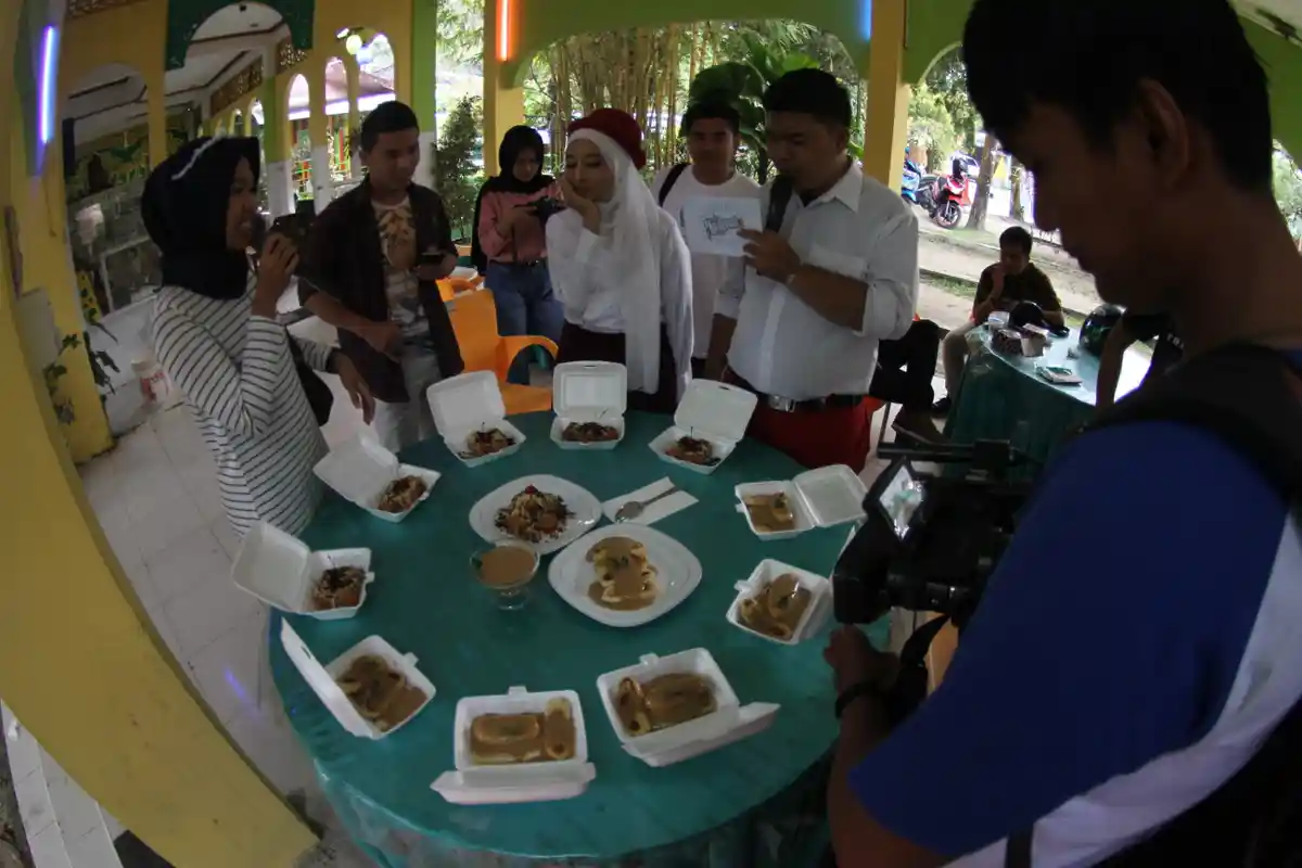 FOTO: Kemeriahan Syukuran KG 2019 FKD Kompas Gramedia di Pekanbaru - syukuran-kg-2019.jpg