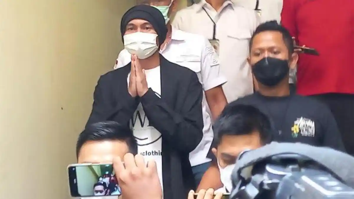 Kondisi Anji Setelah 2 Hari Mendekam di Penjara, Suaranya Bergetar ketika Sampaikan Hal Ini