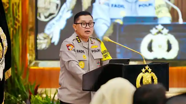 Polri Kerahkan Belasan Ribu Personel Bantu Pemulihan Bencana di Aceh, Sumut, dan Sumbar