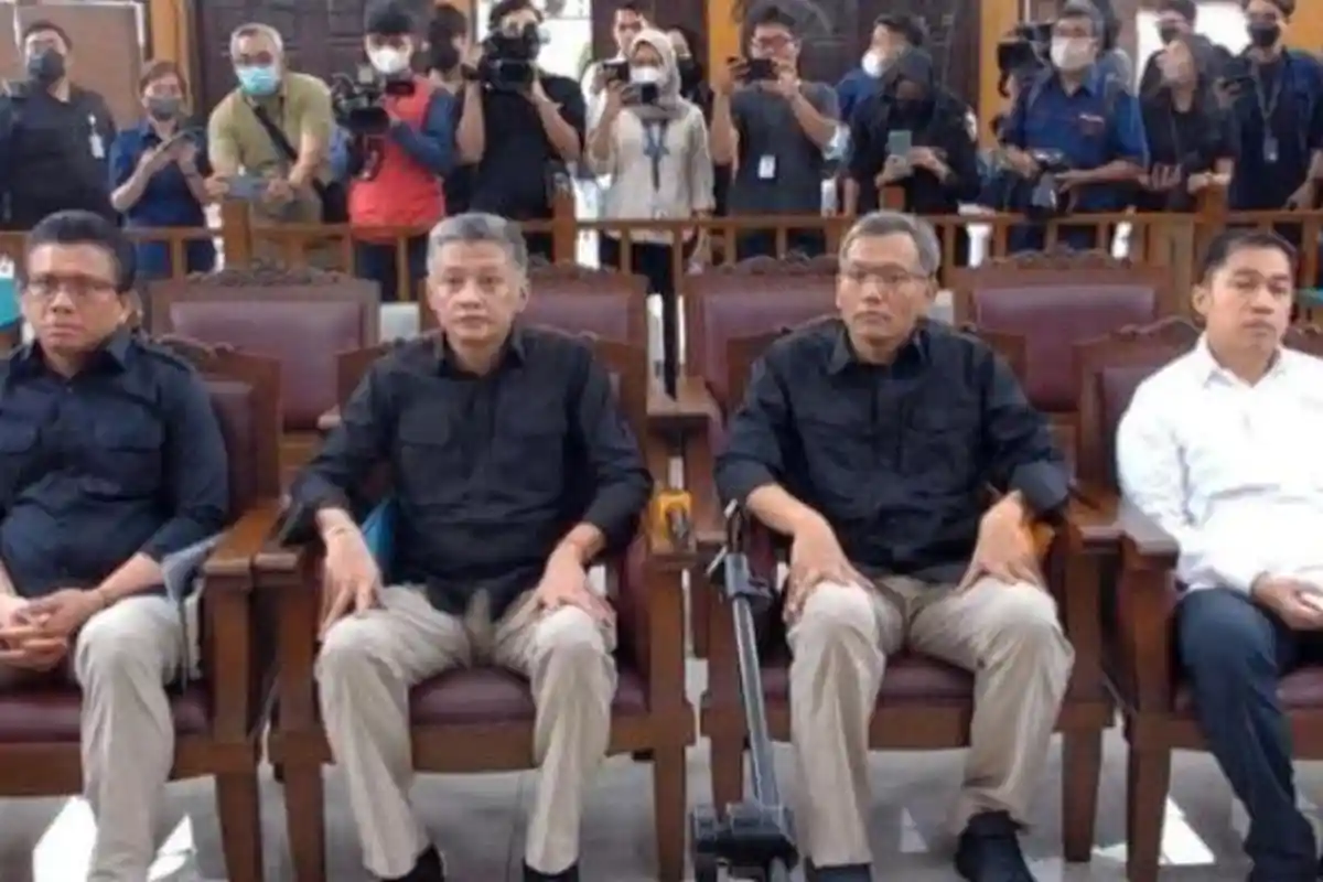 'Tak Ada Tegur Sapa' Momen Geng Ferdy Sambo Cs saat Duduk Bersama di Persidangan