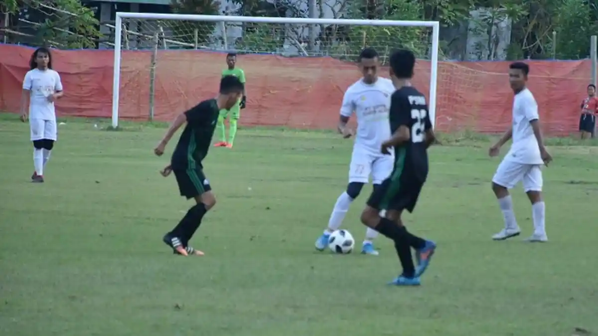 Piala Keuchik Cot Buket Peusangan, H Uun Saifannur Antar D'Paya FC ke Perempat Final