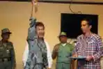 Jokowi Menerima Laporan Data Dari Perwakilan Ketua RW