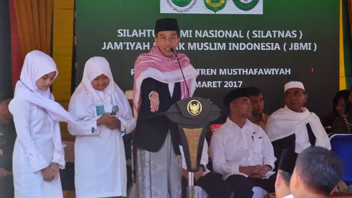 Cara Jokowi Ingatkan Pancasila dan NKRI Lewat Kuis Berhadiah