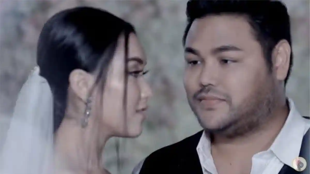 Satu Indonesia ‘Tertipu’, Ternyata Ayu Ting Ting & Ivan Gunawan Sudah Nikah? Ruben Pergoki: Ini Apa?