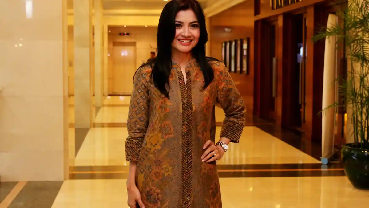 Dikabarkan Dekat Partai Demokrat, KPU DKI Buka-bukaan soal Tina Talisa