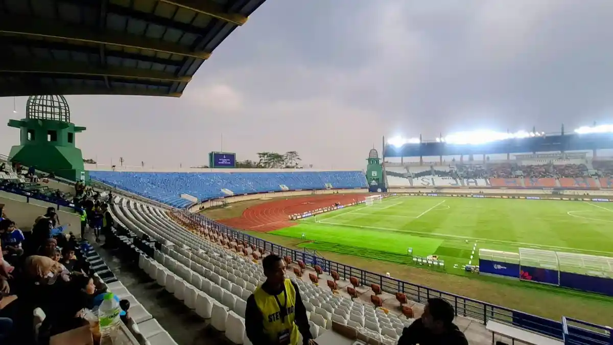 Laga FIFA Asean Cup Thailand vs Filipina di Si Jalak Harupat Bandung Ditunda karena Cuaca Buruk
