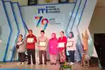 RRI Beri Penghargaan untuk Pendengar Setia, Faris Febrianto Menangis Ketika Penyiar Idolanya Pindah